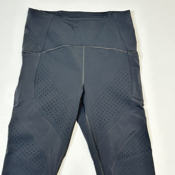 Women's Lululemon Uncovered Strength High-Rise Crop 23" Graphite Grey SZ 6 - Picture 10 of 16